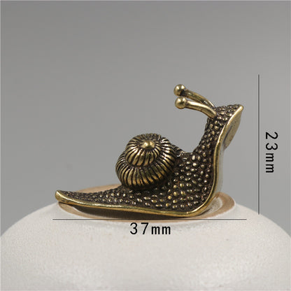 Escargot en Laiton Massif — Statuette Décorative & Presse-Papier, Objet de Curiosité Artisanal