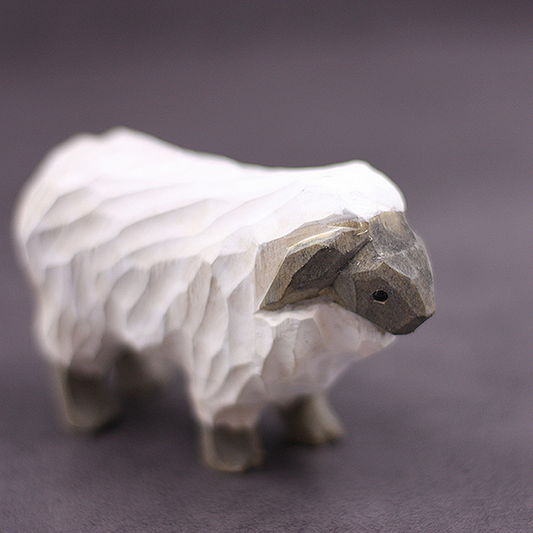 Mouton en Bois de Tilleul – Figurine Facette Artisanale Fait Main
